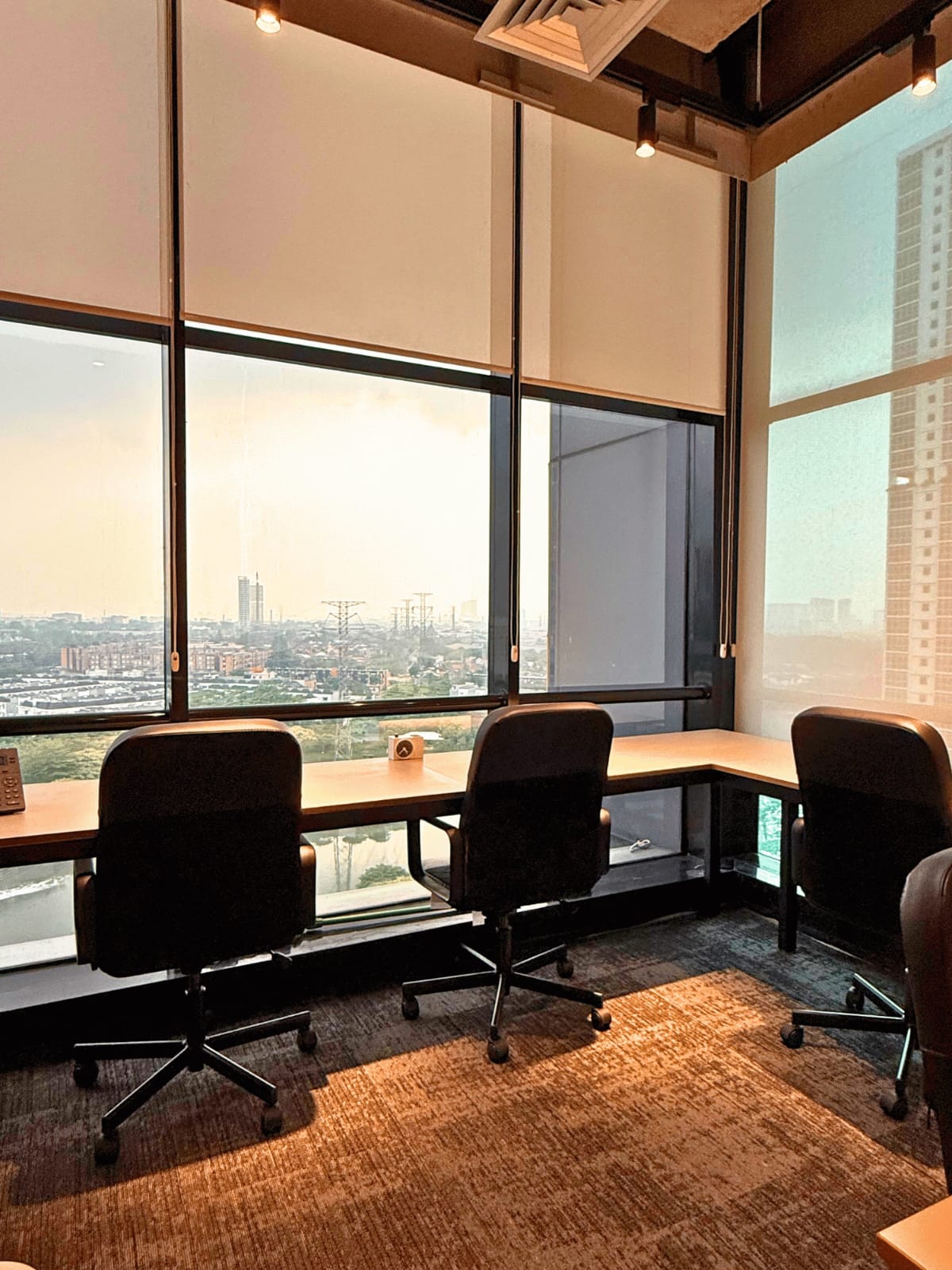 The office of Silk Nature, Tangerang 4